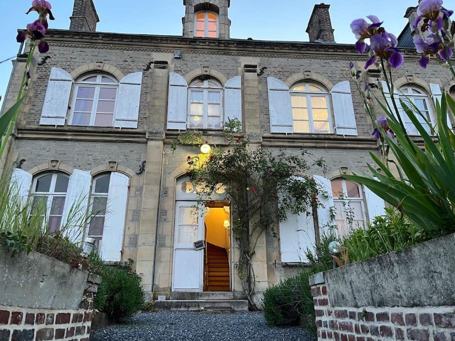 Les Anges Bed & Breakfast Oneux Exterior photo